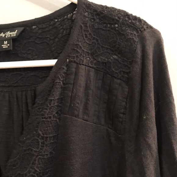 Lucky Brand Womens Top Size M Medium Black Lightweight Lace Inset Long Sleeve - Picture 2 of 7